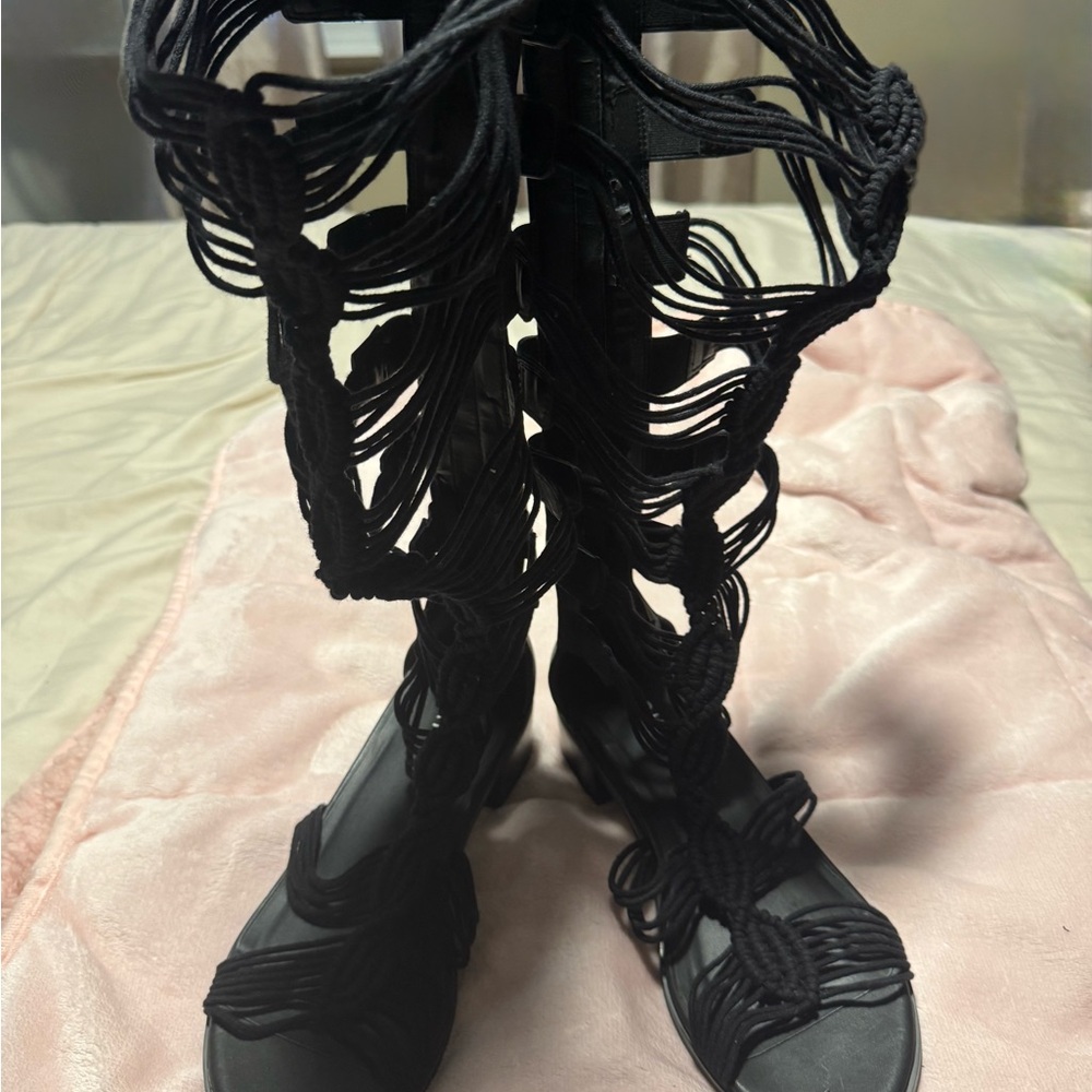 Elegant Black Women's Gladiator Sandals
